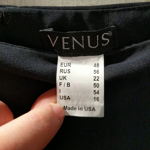 Skirt - Picture 4 of 6